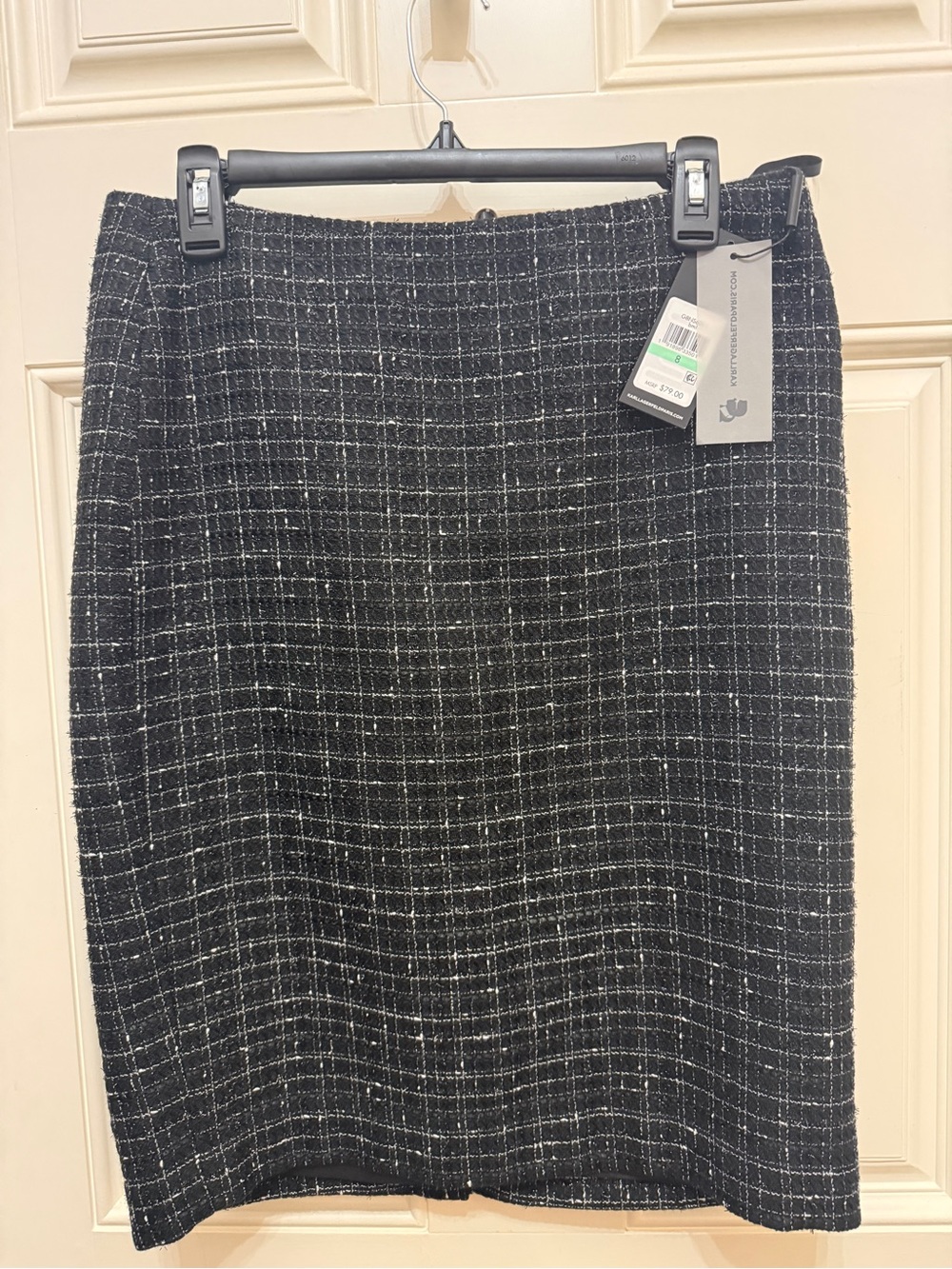 NWT Karl Lagerfeld Paris Black & White Tweed Pencil Skirt Size 8
